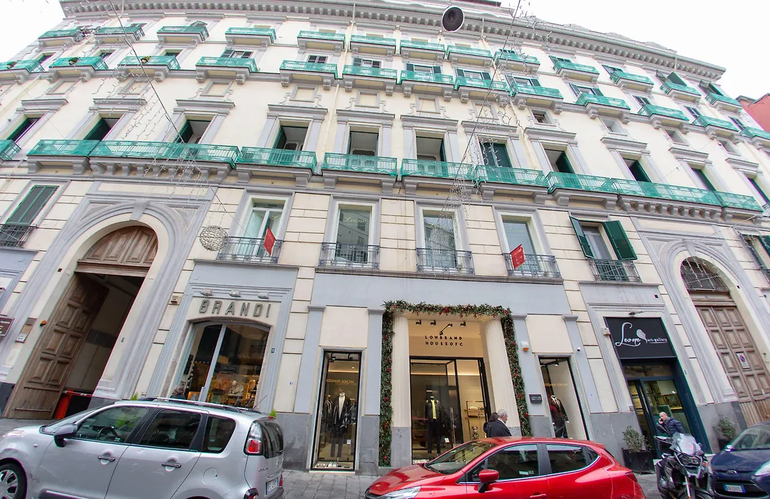 Leone Camere D'autore-1